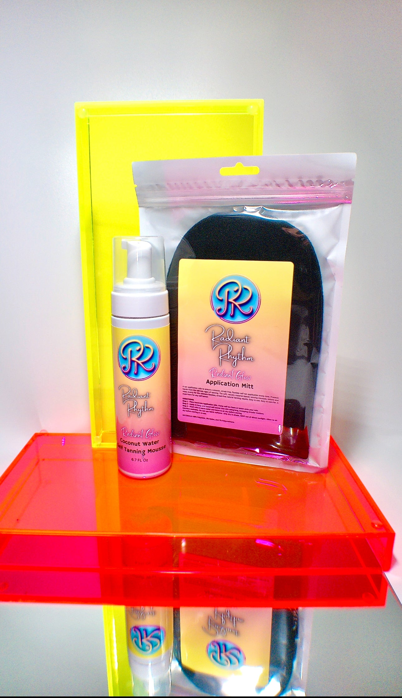 Coconut Water Self Tanning Mousse with Application Mitt